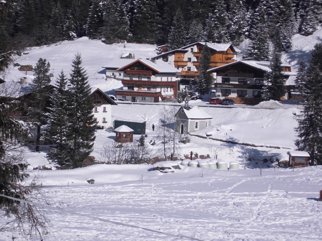 Отель Haus Waldheim Санкт-Леонхард-им-Пицталь Экстерьер фото